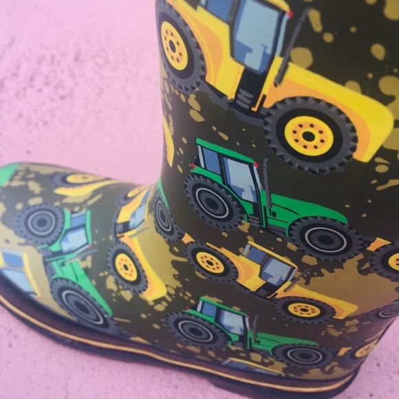 Western Chief Boys Waterproof Printed Rain Boot - Picture 7 of 13